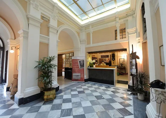 Royal Victoria Hotel