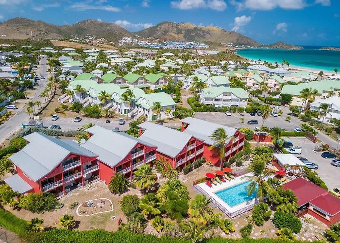 Palm Court Residence At Orient Bay -4 Stars