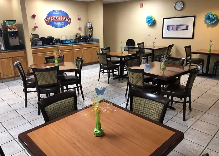 Baymont By Wyndham Fort Wayne