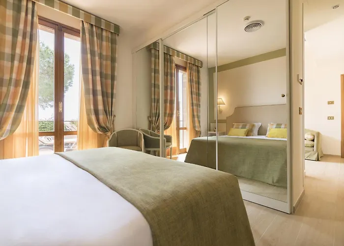 Relais Santa Chiara Hotel By Double Hospitality