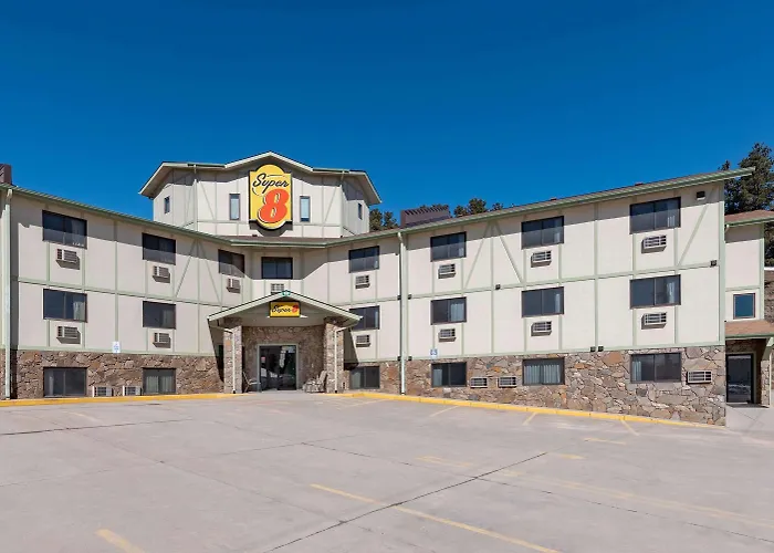 Super 8 By Wyndham Hill City/Mt Rushmore/ Area