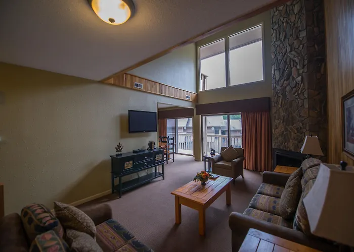 Bluegreen Vacations Blue Ridge Village, An Ascend Collection Resort