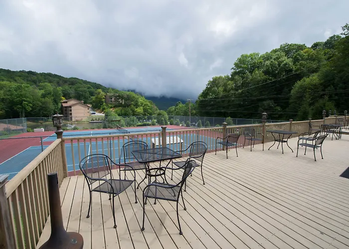 Bluegreen Vacations Blue Ridge Village, An Ascend Collection Resort
