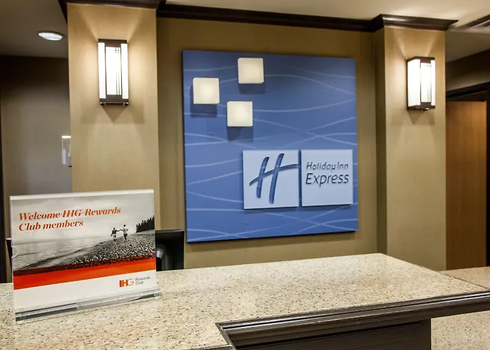 Holiday Inn Express & Suites Yankton By Ihg