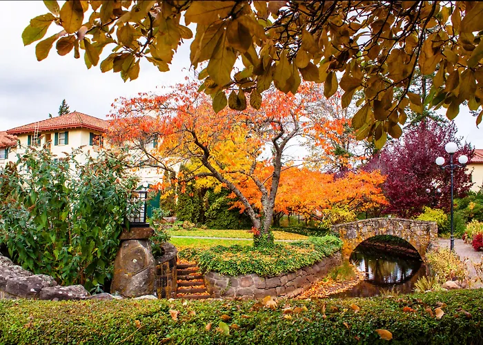 Columbia Gorge Hotel & Spa