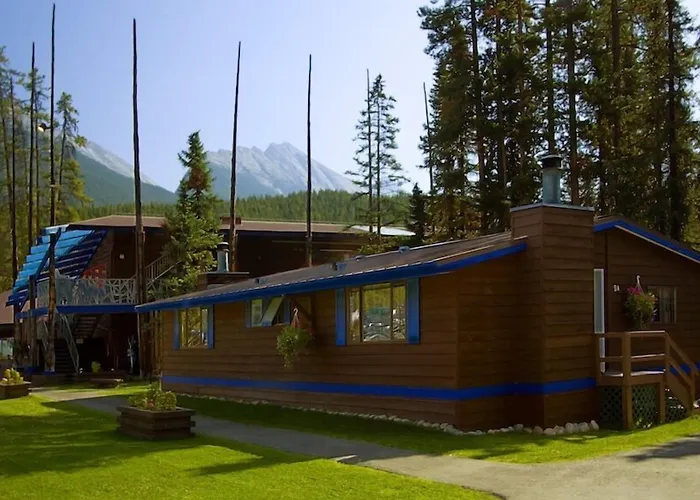 Sunwapta Falls Rocky Mountain Lodge