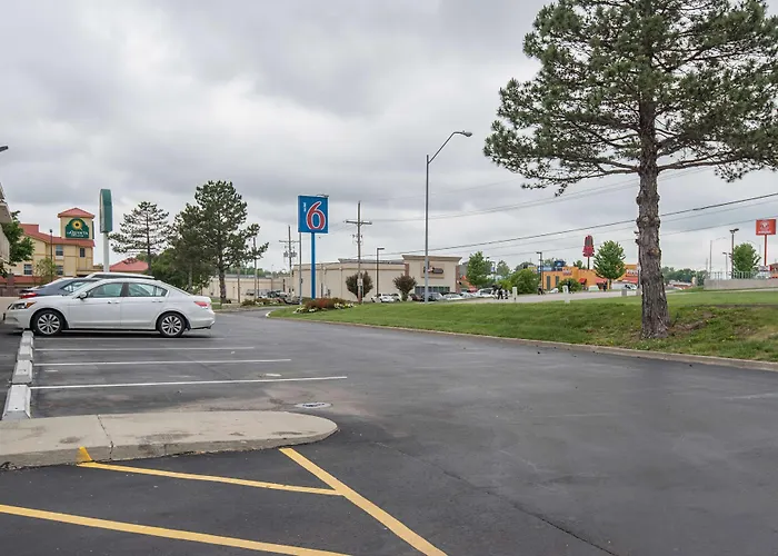 Motel 6 Kansas City, Mo - Airport