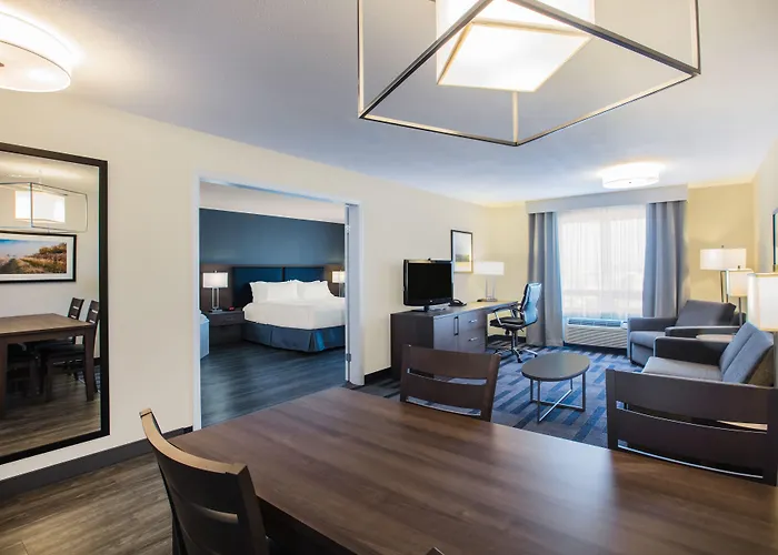 Holiday Inn & Suites Grande Prairie By Ihg