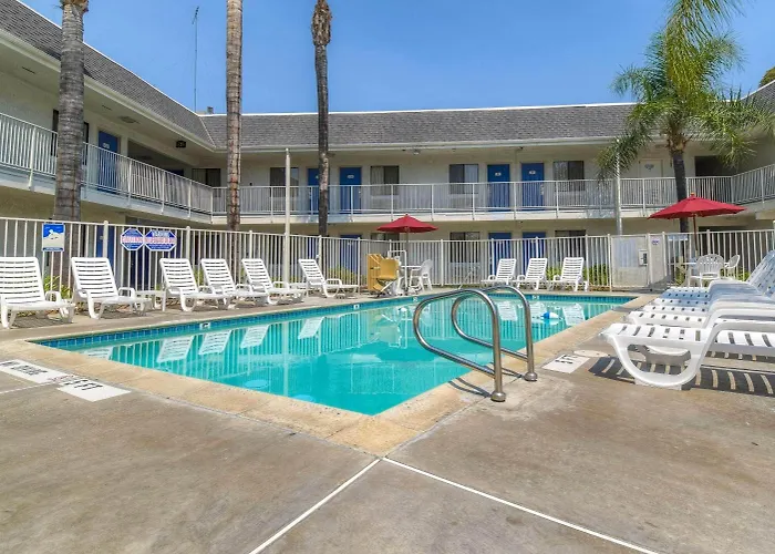Motel 6-El Cajon, Ca - San Diego