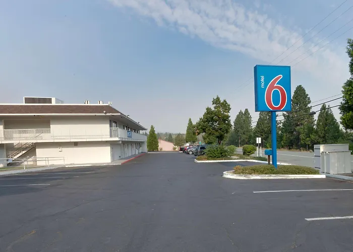 Motel 6 Weed - Mount Shasta