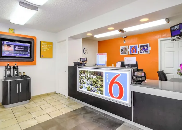 Motel 6-Medford, OR - North