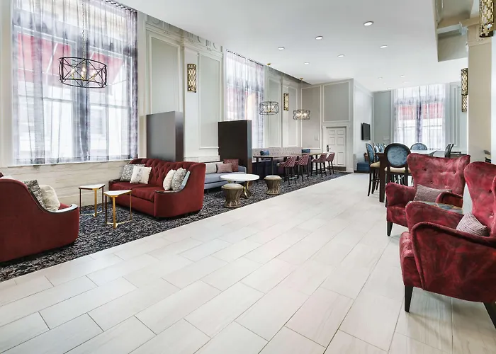 Hampton Inn & Suites Baltimore Inner Harbor
