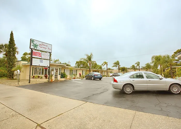 Island Breeze Inn - Venice