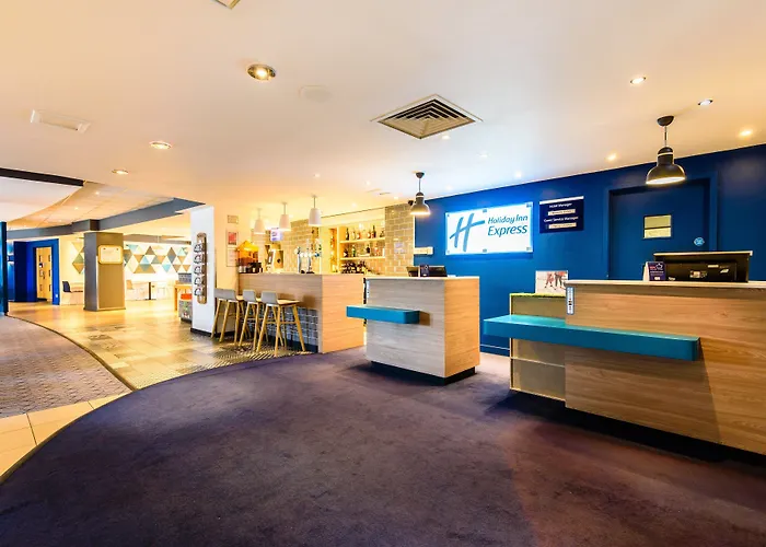 Holiday Inn Express Portsmouth Gunwharf Quays By Ihg