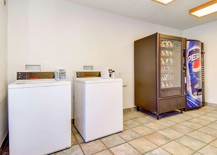 Motel 6-Riverside, Ca - South