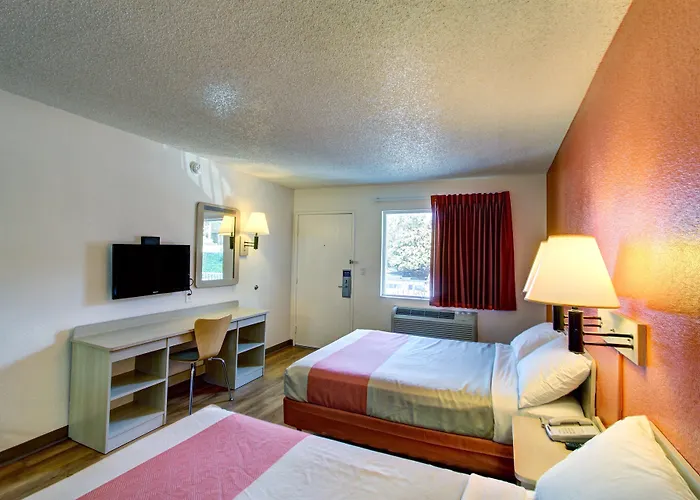 Motel 6-La Mesa, Ca - San Diego