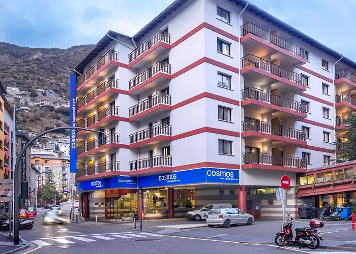 Hotel & Aparthotel Cosmos