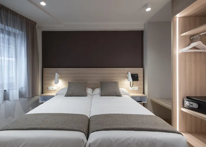 Hotel & Aparthotel Cosmos