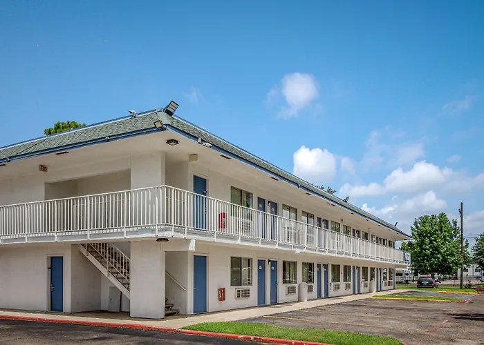 Motel 6-Conroe, Tx