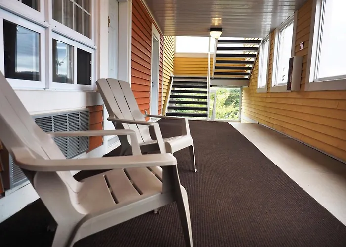Hotel And Suites Les Laurentides