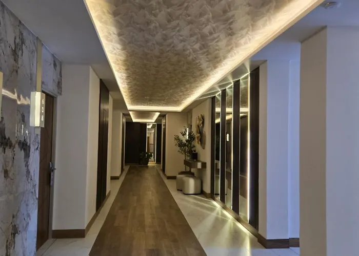 Hotel Plaza Génova Centro