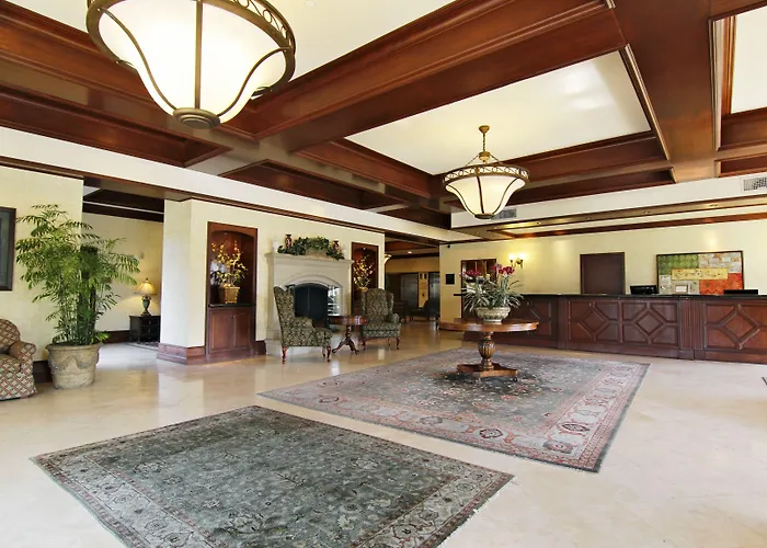 Bay Landing Hotel
