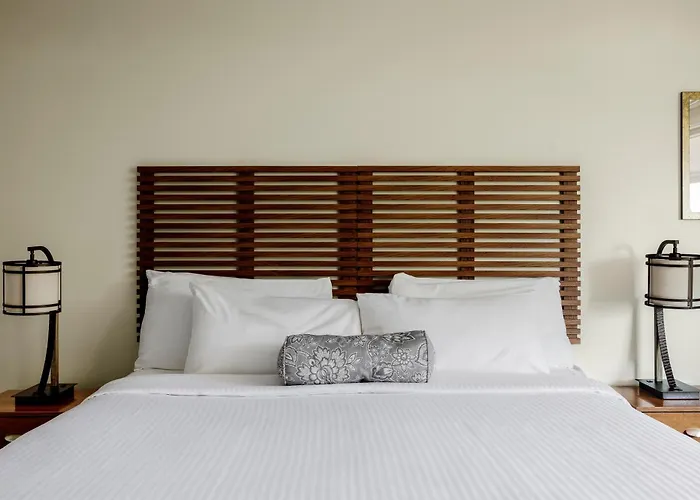 Dune Crest Hotel