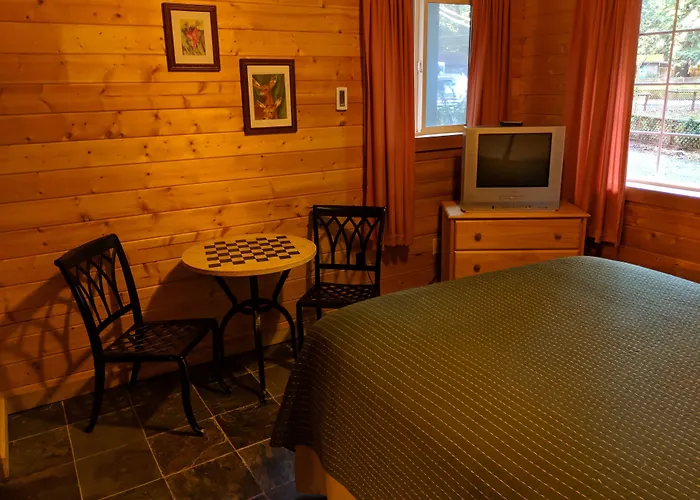 Emerald Forest Cabins