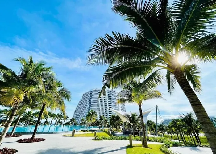 The Sun Arena Oceanview Cam Ranh Resort