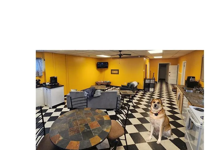 Trailside Furnished Apartment