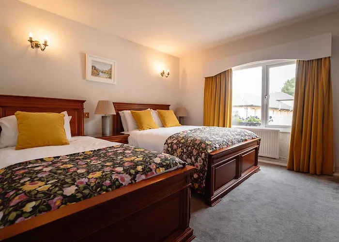Courtmacsherry Hotel