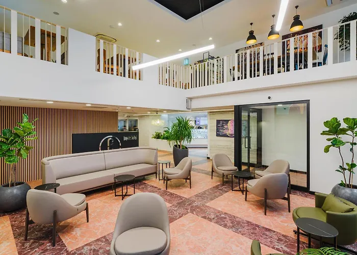 Ingate Hotel