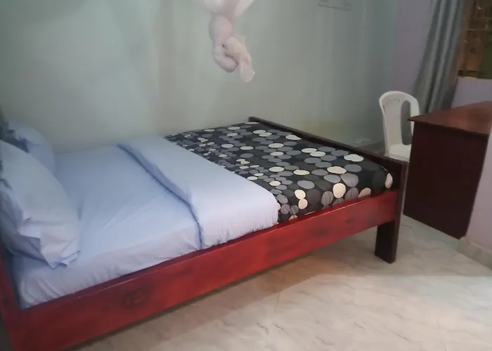 La-Tereza Guest House Busia