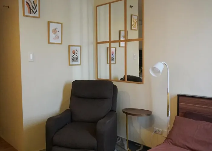 Pause Point - Standford 3 Suites