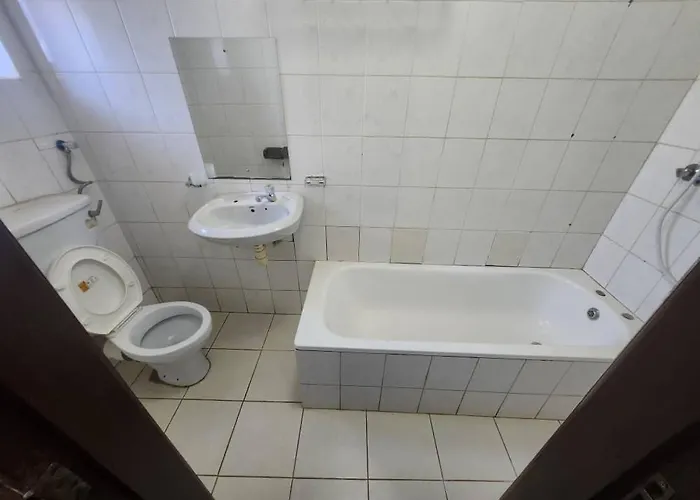 Kaa Highway Hotel Mukono