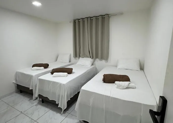 Hotel 99