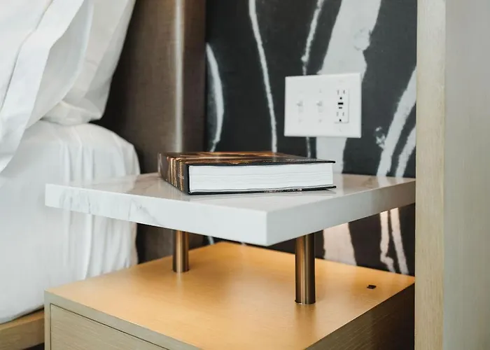 Posh On Kirkwood, A Boutique Hotel