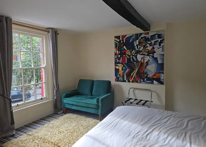 Family Room 2 - The Unicorn Hotel