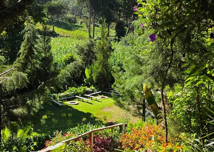 Hostal El Pital Lecho de Flores