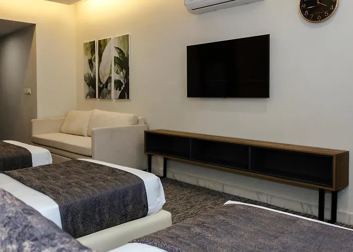 Leork Hotel