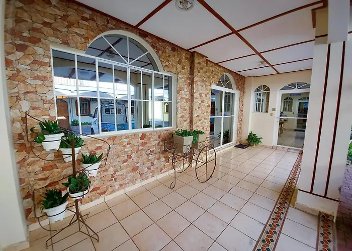 Hotel Continental Plaza