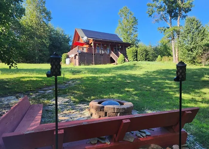 Solar Powered Log Cabin With Mountain Views, 3Acres