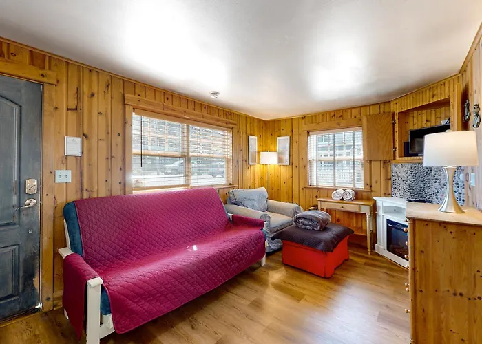 Hidden Villa Cottage #1 - The Nautical Cottage