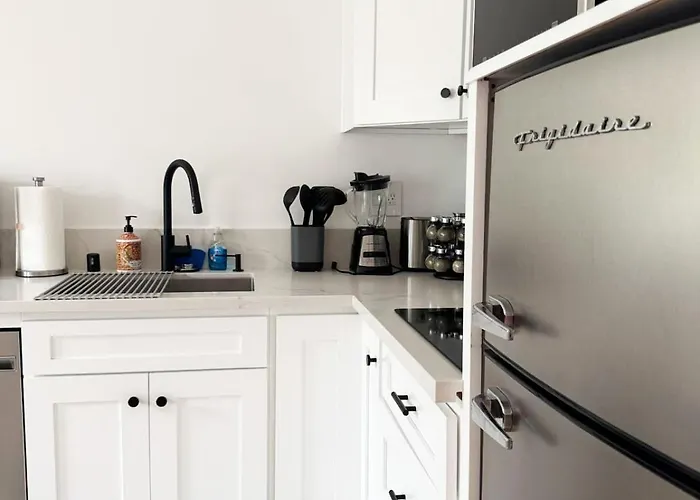 Relaxing 2Br Escape In Trendy West La - Cm-Cal
