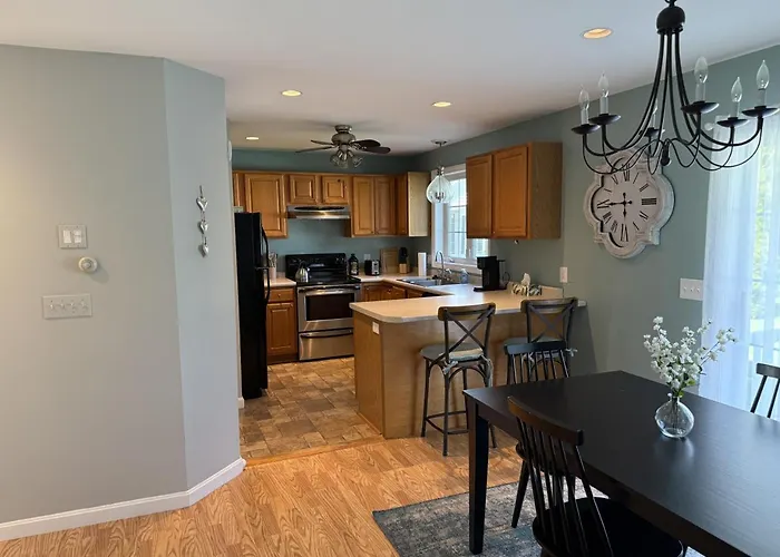 Huge Modern Townhome 10Mins To Beach