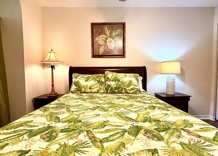 Paradise Cove 3 Bedroom 2 Bath