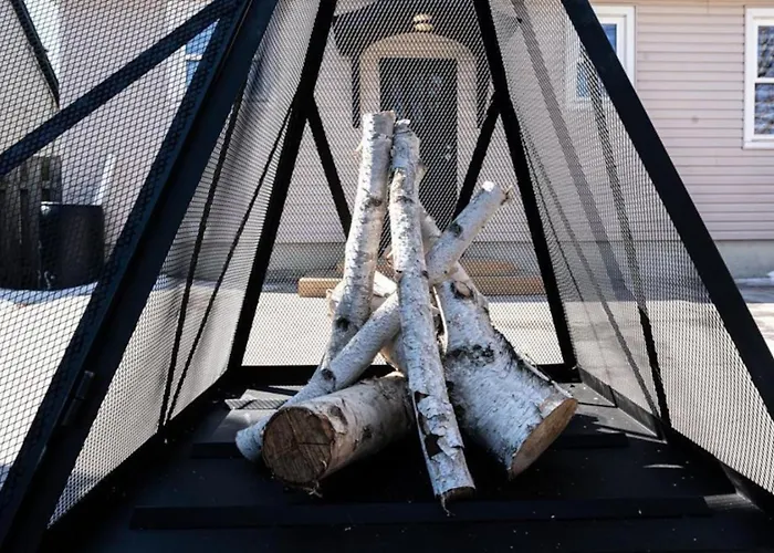 Outdoor Sauna Hot Tub Playroom Port Dallhousie