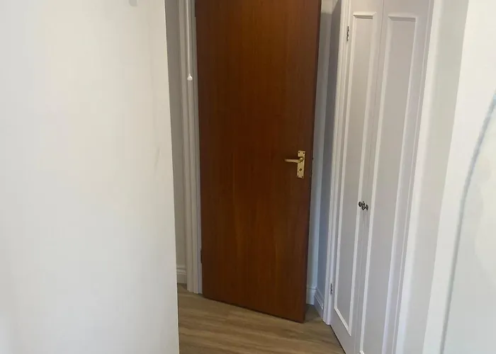 Modern 1 Bedroom Flat In Useful Location