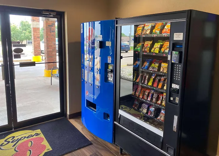 Super 8 By Wyndham Independence Ks