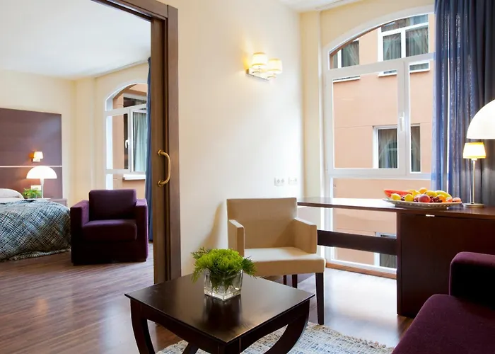 Palacio de los Blasones Suites